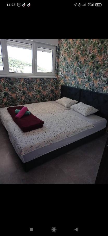 Royal Residence Bar Bagian luar foto